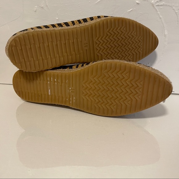 STUART WEIZMAN. Catalan Raffia Espadrille - Picture 4 of 5